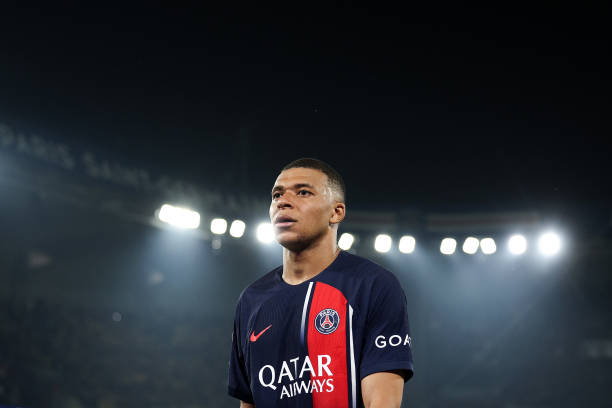 Ảnh bài viết Mbappe và vụ kiện 55 triệu euro: Cuộc chiến chưa hồi kết với PSG