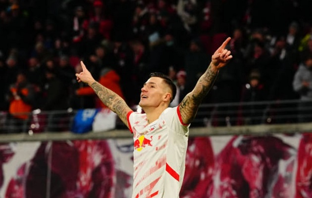 Sesko là mục tiêu phù hợp với Pháo thủ.