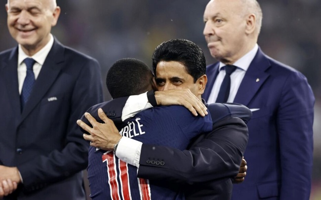 Dembele có mùa giải thăng hoa.