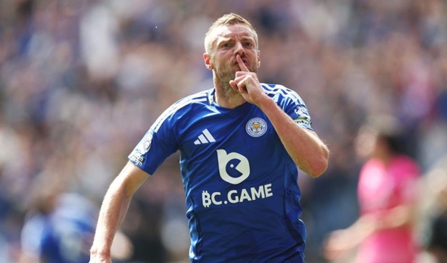 Ảnh bài viết Đạt thỏa thuận cá nhân, Vardy vẫn không thể tới Genoa vì Vieira