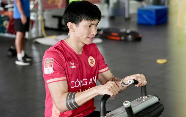 Ảnh bài viết Đoàn Văn Hậu: Giữa niềm vui trở lại và nỗi lo về tương lai