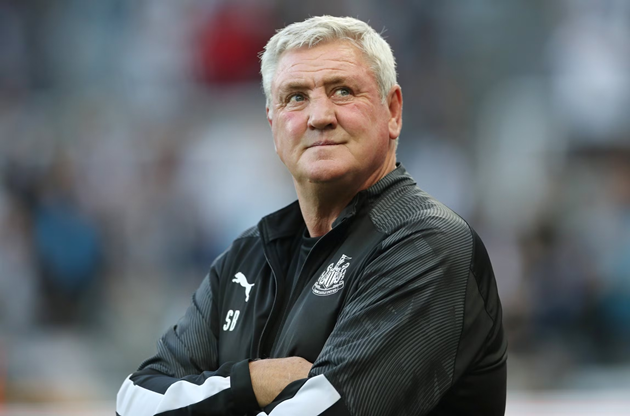 Steve Bruce đã ký nhiều bản hợp đồng đắt giá cho Newcastle.