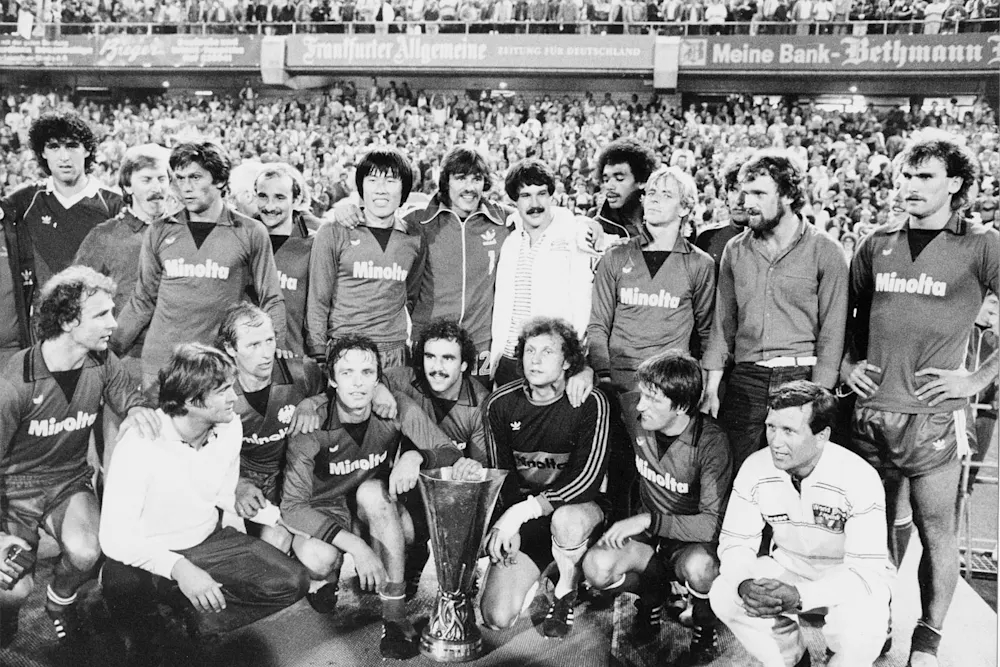 Ảnh bài viết Lịch sử Câu lạc bộ Eintracht Frankfurt: Từ những ngày đầu đến biểu tượng Bundesliga
