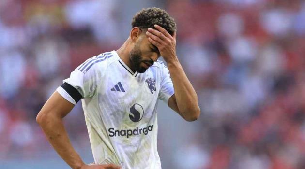 Ảnh bài viết Hòa Leeds, Amorim lo ngại hàng công Man United thiếu tốc độ và kết nối