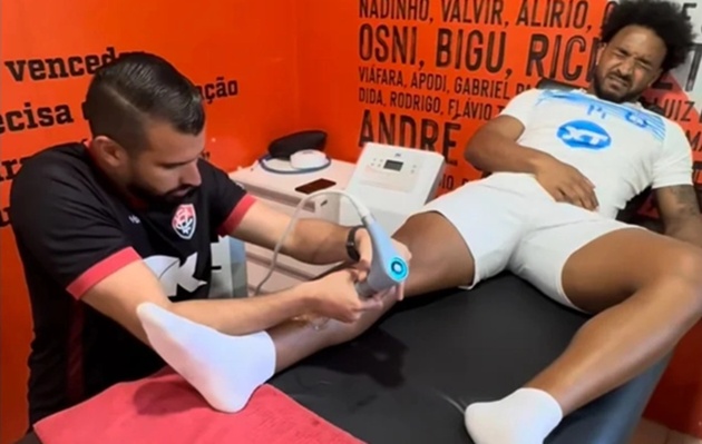 Ảnh bài viết Xuân Son điều trị chấn thương tại Brazil, ngày trở lại vẫn bỏ ngỏ