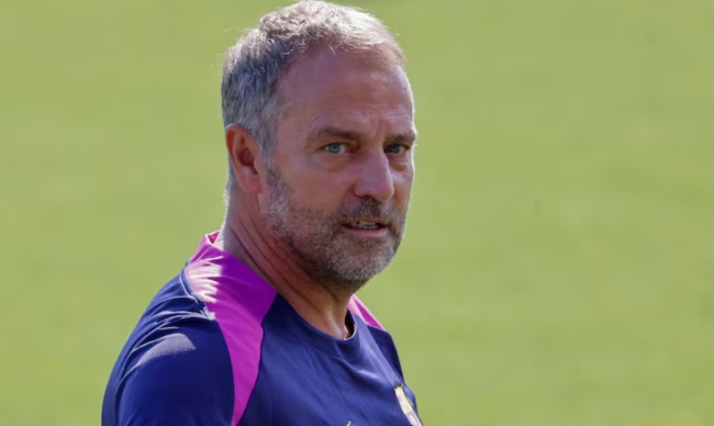 Ảnh bài viết Hansi Flick mang 30 cầu thủ sang châu Á, Rashford góp mặt