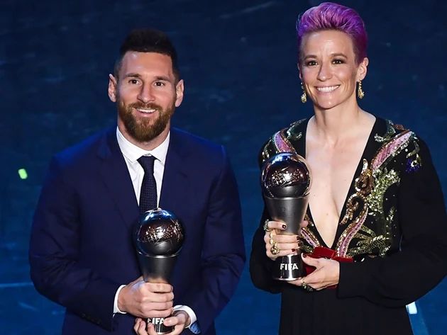 Ảnh bài viết Megan Rapinoe "vừa buồn vừa giận" Messi và Ronaldo