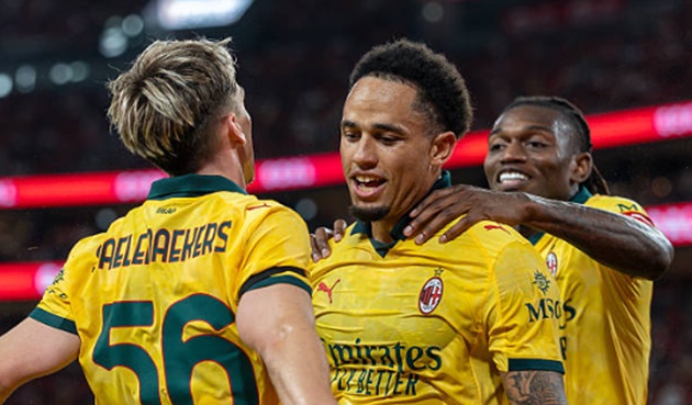 Ảnh bài viết Leao và Okafor tỏa sáng, AC Milan thắng Liverpool 4-2 đầy kịch tính