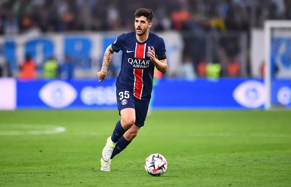 Lucas Beraldo muốn chia tay Paris Saint-Germain.