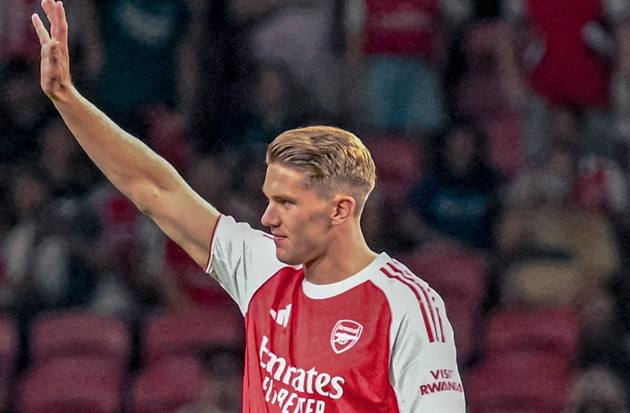 Ảnh bài viết Bom tấn Arsenal, Gyokeres chính thức chào sân Singapore
