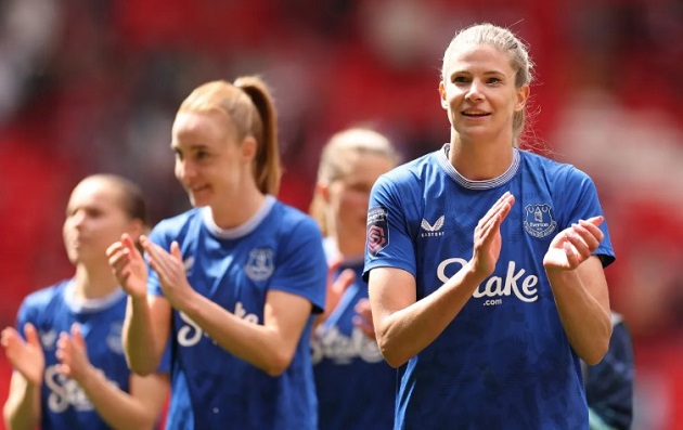 Everton bán đội nữ để có thêm quỹ.