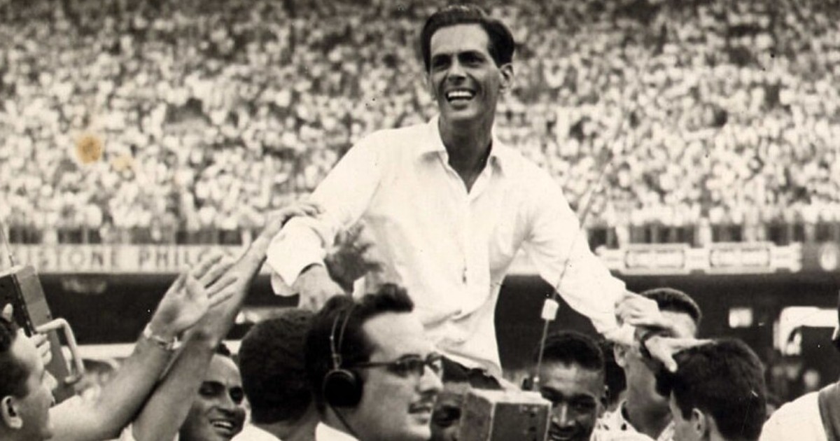 Mâu thuẫn nổ ra khi Medici can thiệp vào đội hình của HLV Joao Saldanha.