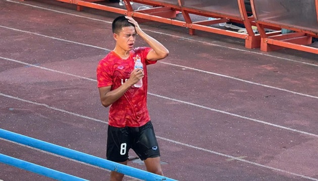 Chung Nguyen Do gặp khó với thời tiết nắng nóng ở Việt Nam.