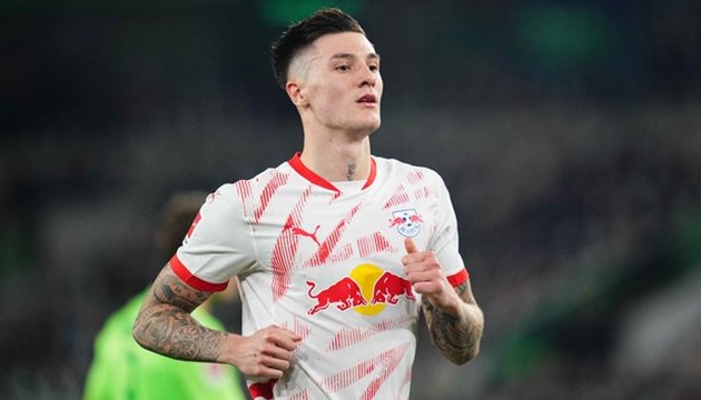 RB Leipzig từ chối mức giá bán Benjamin Sesko cho Newcastle United.