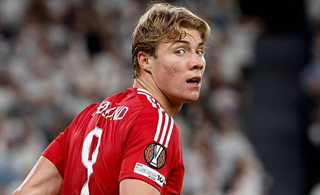 Hojlund đứng trước nguy cơ bị thanh lý.