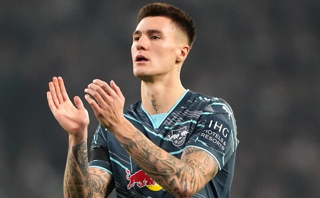 Ảnh bài viết Newcastle bị ép tăng giá mua Sesko, MU sẵn sàng nhập cuộc