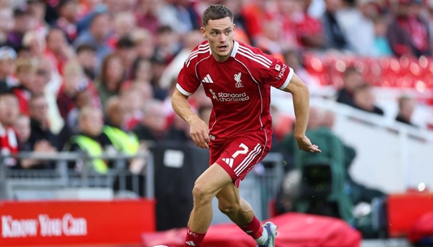 Chữ ký bom tấn từ Bayer Leverkusen của Liverpool cũng có màn chào sân hoàn hảo.