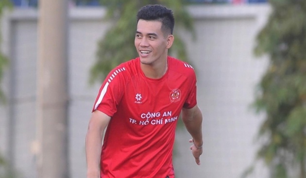 Ảnh bài viết Tiến Linh ghi bàn đẹp mắt trong trận ra mắt Công an TP.HCM