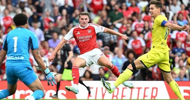 Ảnh bài viết Eberechi Eze: Mảnh ghép sáng tạo giúp Gyokeres bùng nổ tại Arsenal