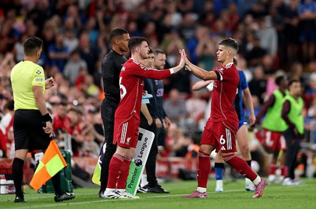 Kerkez phải nỗ lực nhiều hơn để giữ suất đá chính.