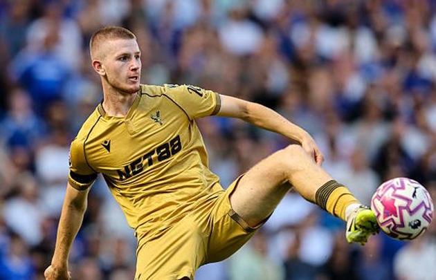 Ảnh bài viết Chuyển nhượng sáng 18/8: Man United cân nhắc Wharton; Arsenal nhắm De Jong