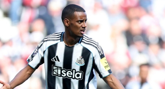 Ảnh bài viết Sky Sports: Nếu có Ekitike hoặc Sesko, Newcastle đã bán đứt Isak cho Liverpool