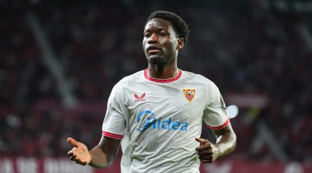 Ảnh bài viết Khủng hoảng tài chính của Sevilla tạo cơ hội cho MU chiêu mộ Lucien Agoume
