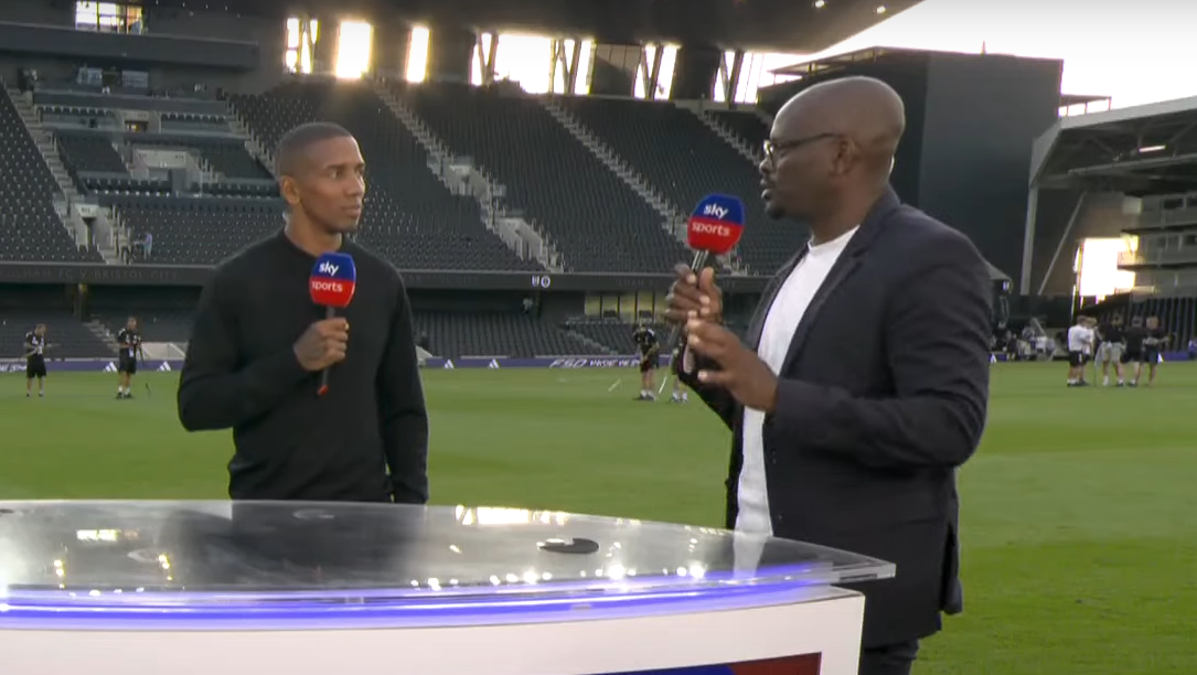Ảnh bài viết Saha và Young kêu gọi Man Utd chiêu mộ "máy quét" sau trận hòa Fulham