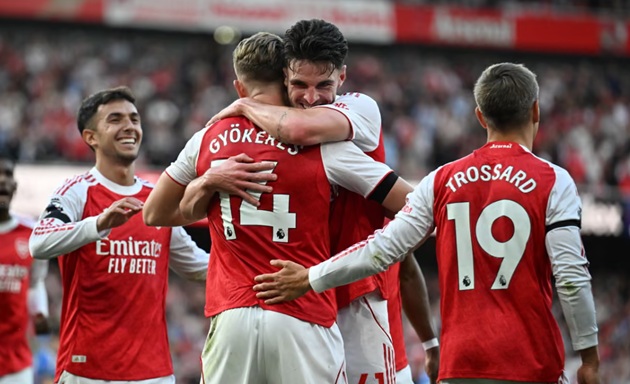 Ảnh bài viết Tại Anfield, Arsenal không còn chỗ cho những lời biện minh