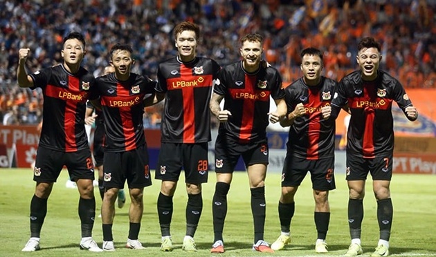 Ảnh bài viết Ninh Bình toàn thắng, chiếm ngôi đầu V-League 2025/26