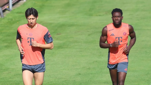 Ảnh bài viết Bayern nhận tin vui từ Davies và Ito, lo vì Musiala