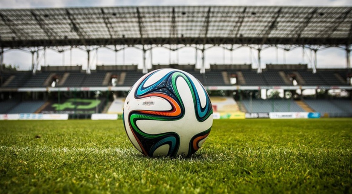 Ảnh bài viết Tổng hợp luật bóng đá cơ bản mọi người hâm mộ cần biết