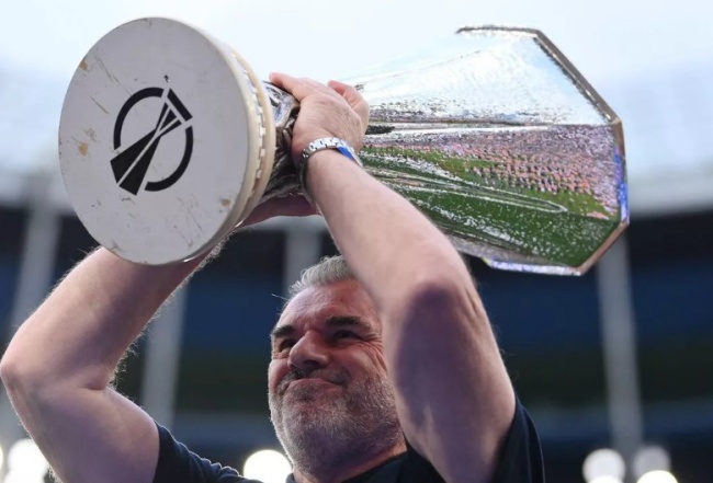 Ảnh bài viết Postecoglou trở thành ứng cử viên nặng ký thay Nuno tại Nottingham