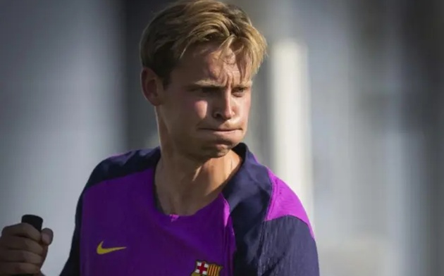 De Jong phải tập riêng