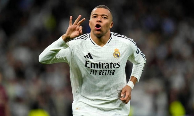 Mbappe thăng hoa kể từ đầu mùa bóng.
