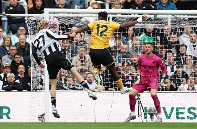Ảnh bài viết Newcastle có vũ khí mới, sẵn sàng tiếp Barcelona ở Champions League
