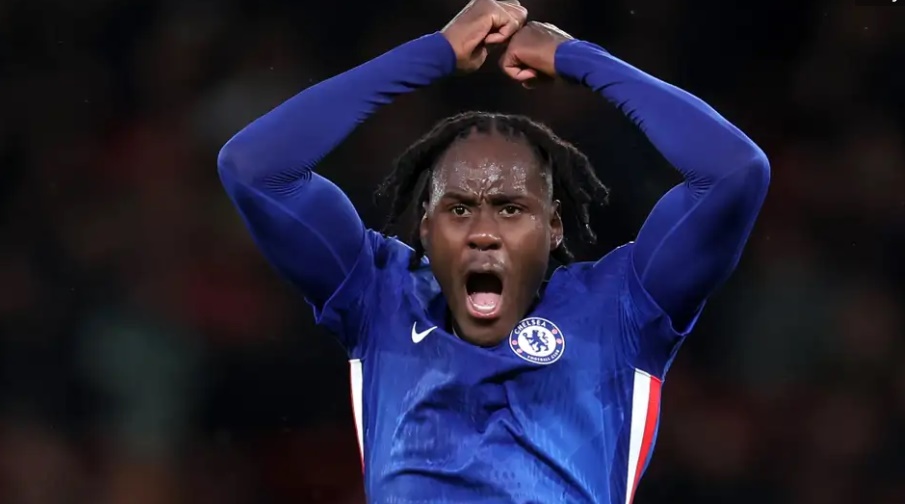 Chalobah không hài lòng với màn trình diễn của toàn đội.