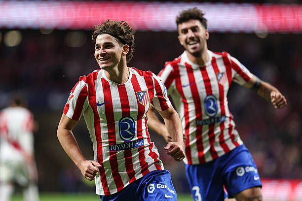 Julian Alvarez tỏa sáng với cú hat-trick, giúp Atletico Madrid giành 3 điểm nhọc nhằn.