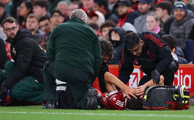 Ảnh bài viết Leoni lên tiếng sau chấn thương nghiêm trọng ở trận ra mắt Liverpool