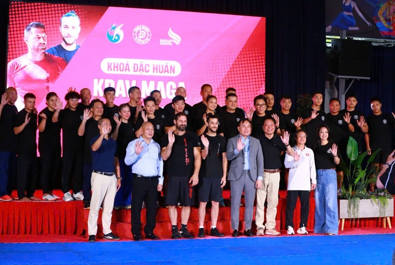 Ảnh bài viết Võ sư 8 đẳng Taekwondo thế giới tham gia lớp Đặc huấn Krav Maga tại TP.HCM
