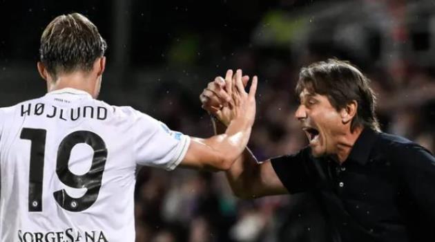 Ảnh bài viết Soi trận AC Milan vs Napoli: Allegri so tài chiến thuật với Conte