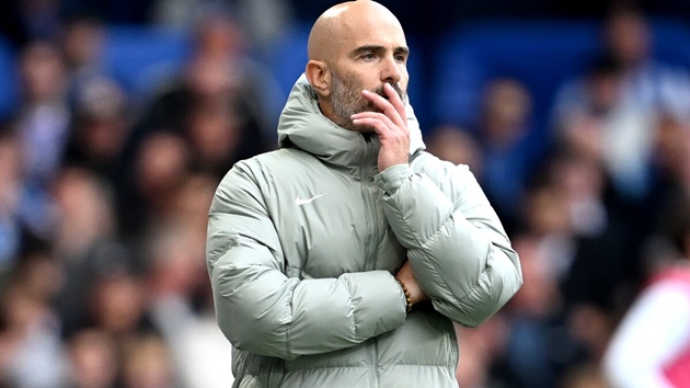 Maresca thất vọng vì Chelsea nhận thẻ đỏ