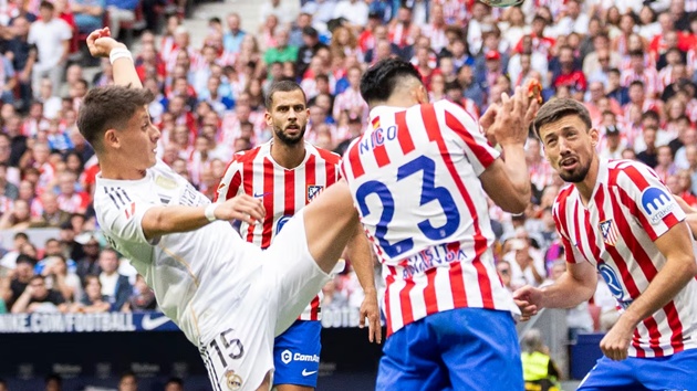 Ảnh bài viết Real Madrid thua 2-5, RMTV bức xúc vì quả phạt đền