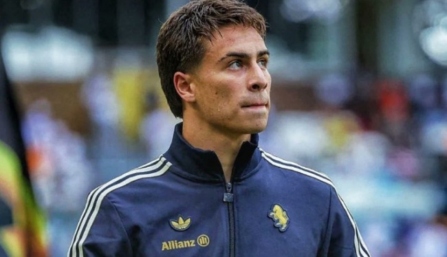 Kenan Yildiz lọt tầm ngắm MU.