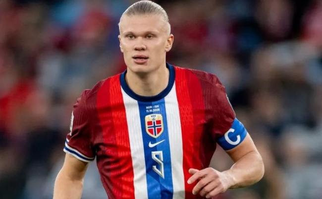 Ảnh bài viết Cỗ máy săn bàn Haaland: Thiết lập kỷ lục vĩ đại; Màn chuộc lỗi hoàn hảo