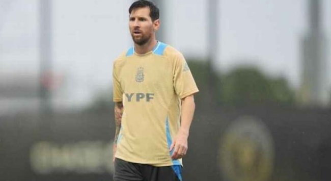 Ảnh bài viết Messi hội quân trở lại cùng tuyển Argentina