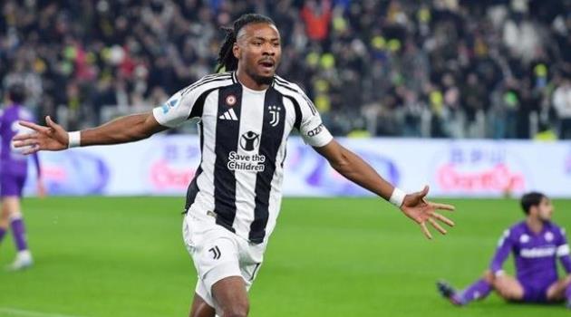 Thuram là trụ cột của Juve.