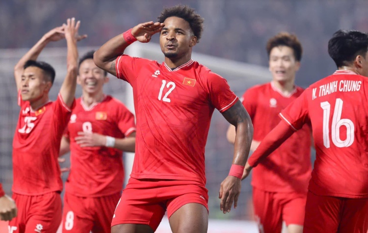 Xuân Son là ví dụ điển hình cho sự thành công trong việc chiêu mộ sao nhập tịch.