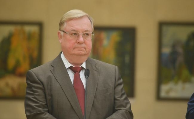 Ảnh bài viết Cựu Thủ tướng Nga: Bóng đá châu Âu 'thối nát' vì VAR và người đại diện