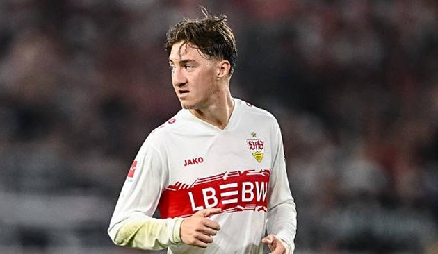 Ảnh bài viết Chuyển nhượng sáng 23/10: MU vẫn theo đuổi Stiller; West Ham nhắm Zirkzee